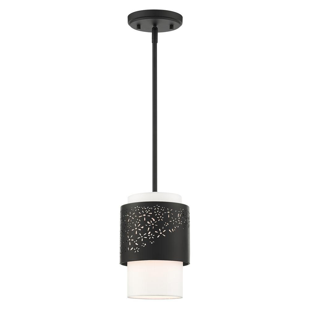 1 Lt Black Pendant