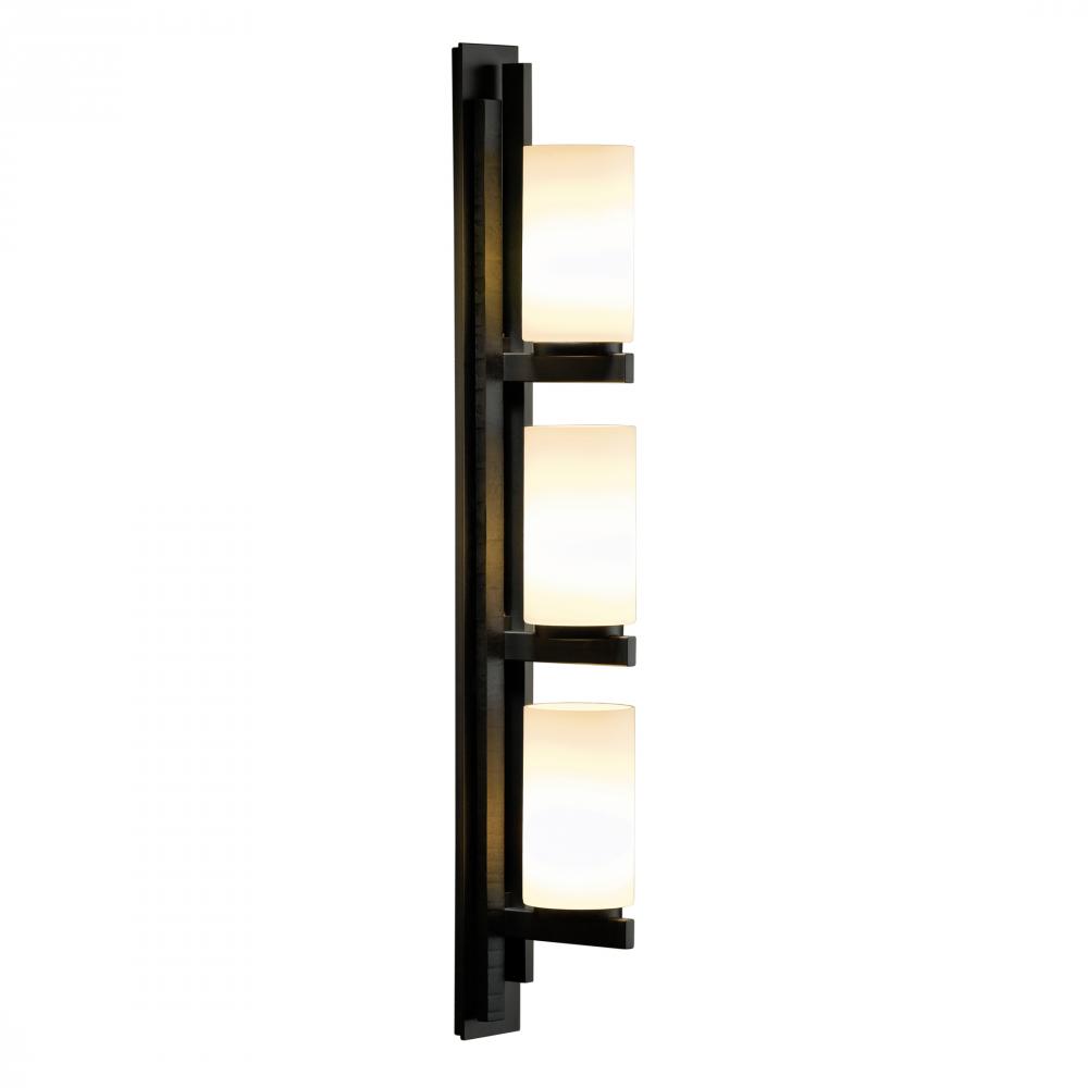 Ondrian 3 Light Vertical Sconce